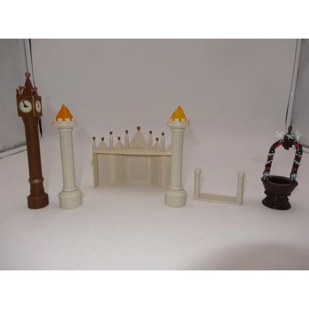 Walt Disney World Cinderella Castle Monorail Playset Accessories Replacement Par